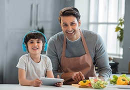 खाने में इस्तेमाल किए जाने वाले प्राकृतिक और सेहतमंद रंगों को घर पर बनाने के तरीके