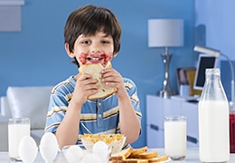 Kids in the Kitchen - Embrace the Chaos, Enjoy the Fun!