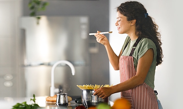 Different Types of Healthy Cooking Methods | Ask Nestle